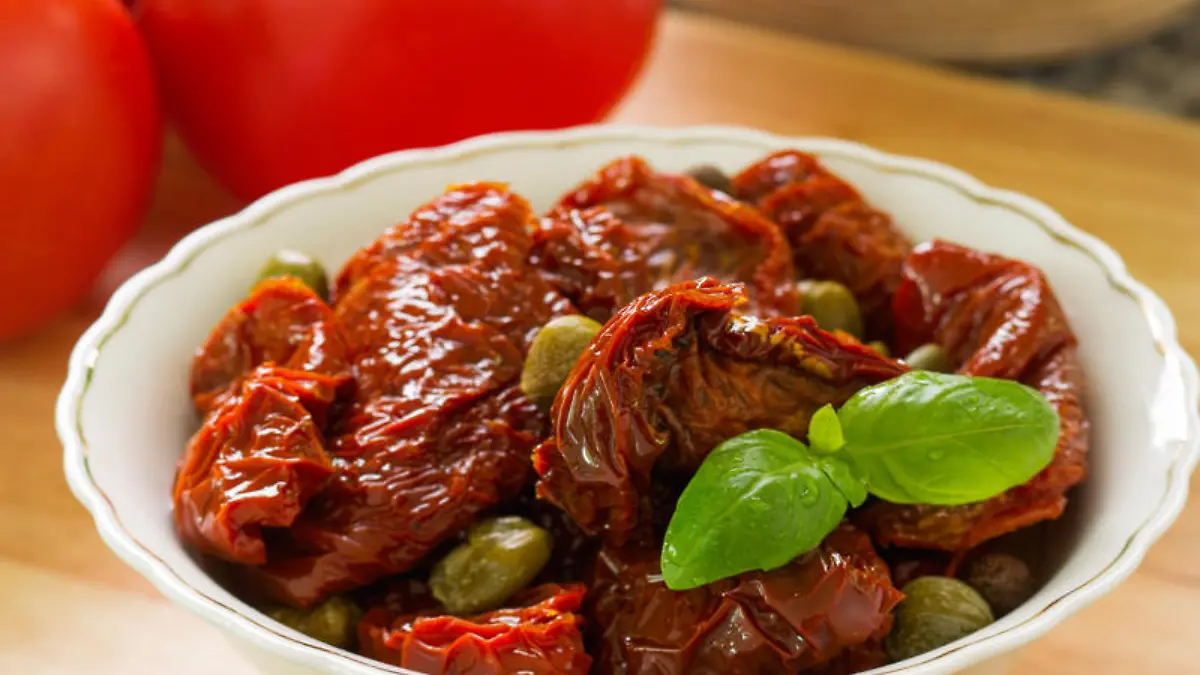 Sundried tomatoes and capers in olive oil