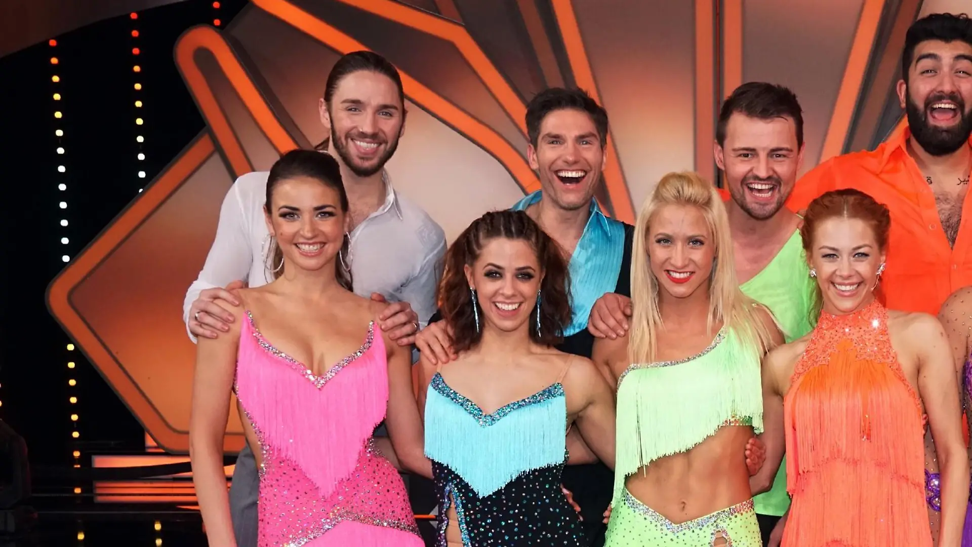 Diese sechs Paare sind in der nächsten Sendung am 19. Mai 2017 wieder dabei. Verwendung der Bilder für Online-Medien ausschließlich mit folgender Verlinkung:"Alle Infos zu "Let´s Dance" im Special bei RTL.de: http://www.rtl.de/cms/sendungen/lets-dance.html