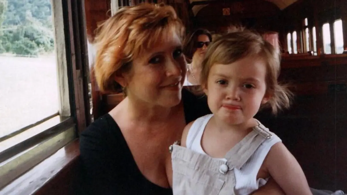 Billie Lourd gedenkt mit diesem Foto ihrer Mutter Carrie Fisher