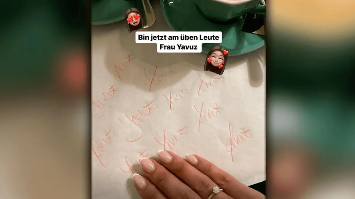 Frau Yavuz - bei Instagram zeigte Samira, wie sie die neue Unterschrift übt