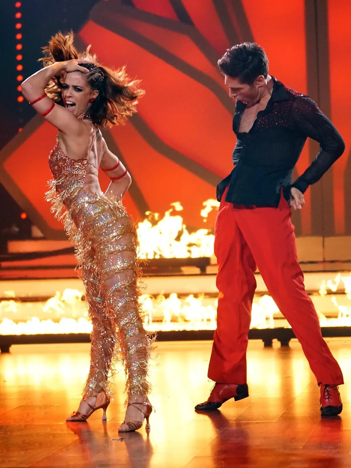 Vanessa Mai und Christian Polanc            Verwendung der Bilder für Online-Medien ausschließlich mit folgender Verlinkung:"Alle Infos zu "Let´s Dance" im Special bei RTL.de: http://www.rtl.de/cms/sendungen/lets-dance.html
