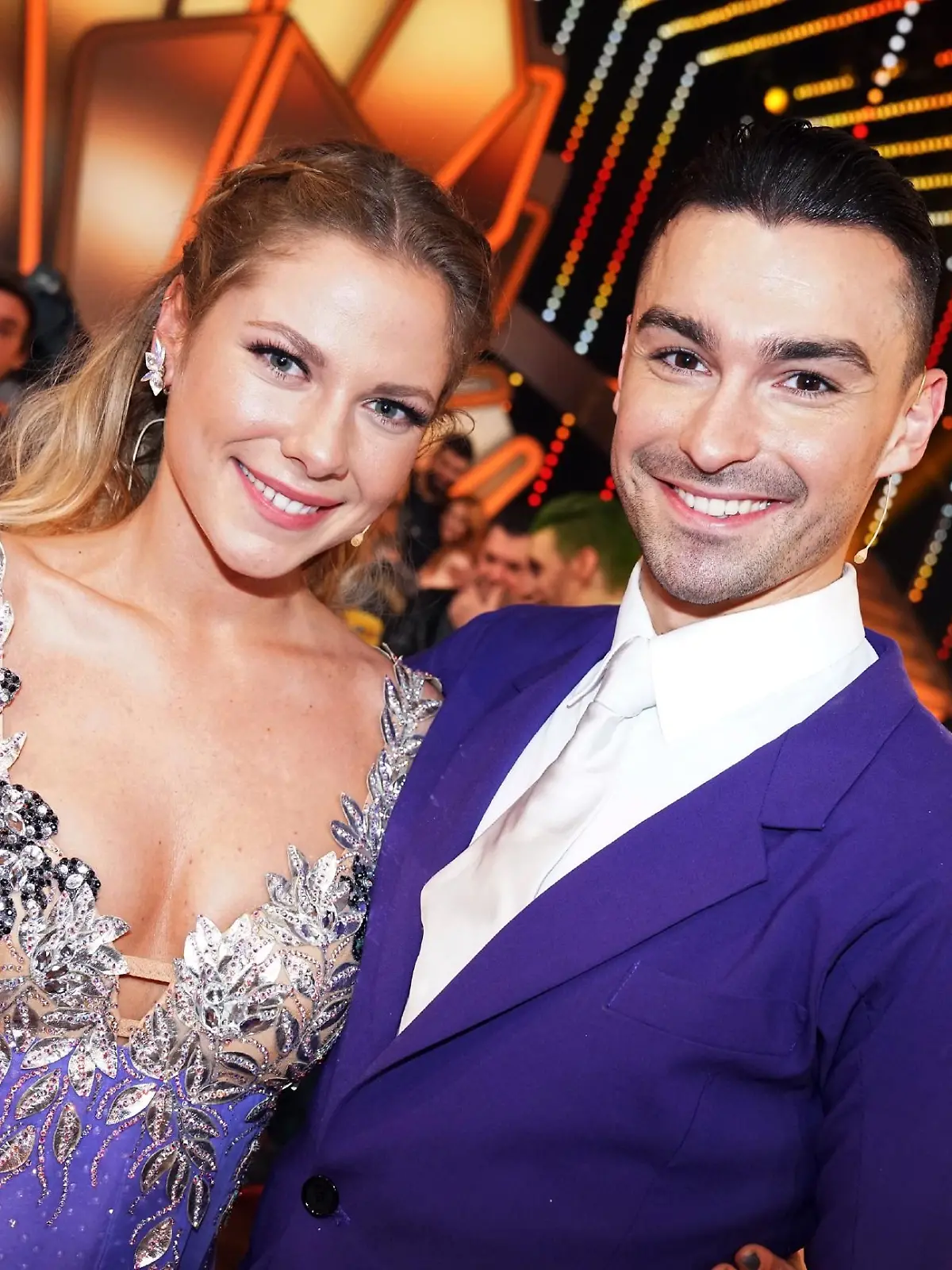 Cheyenne Pahde und Andrzej Cibis sind ausgeschieden      Verwendung der Bilder für Online-Medien ausschließlich mit folgender Verlinkung:"Alle Infos zu "Let´s Dance" im Special bei RTL.de: http://www.rtl.de/cms/sendungen/lets-dance.html