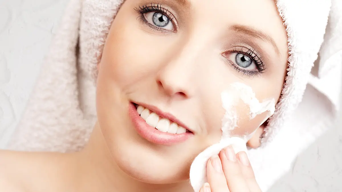 Die richtge Pflege der Haut bei Rosacea Gerötete und schuppige Haut