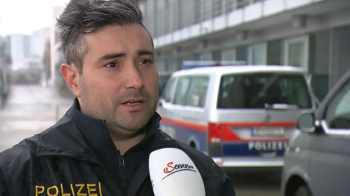 Polizeisprecher Stefan Loidl sprach über die Ermittlungen in Österreich.