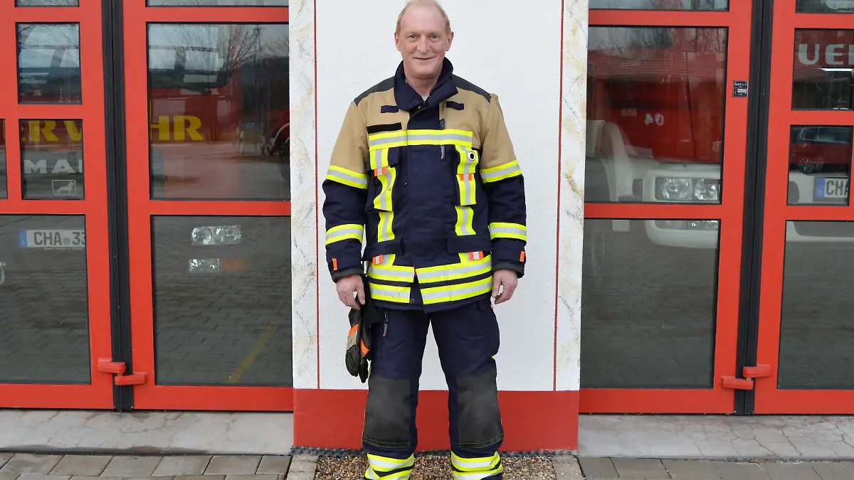 Der freiwillige Feuerwehrmann Alexander gehört zu den Kandidaten, die in der elften Staffel von 'Schwiegertocher gesucht' auf ihr Liebesglück hoffen.
