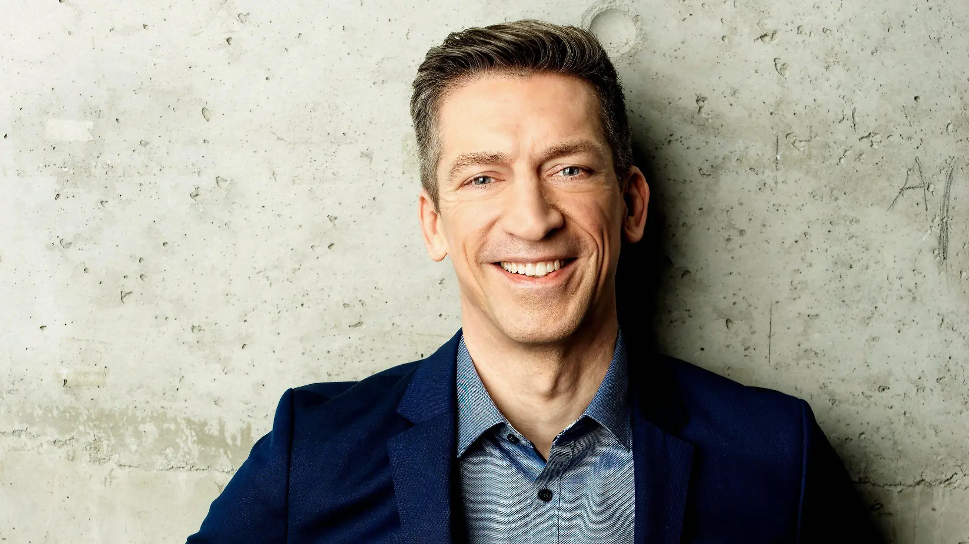 Moderator Steffen Hallaschka

+++ Die Verwendung des sendungsbezogenen Materials ist nur mit dem Hinweis und Verlinkung auf RTL+ gestattet. +++