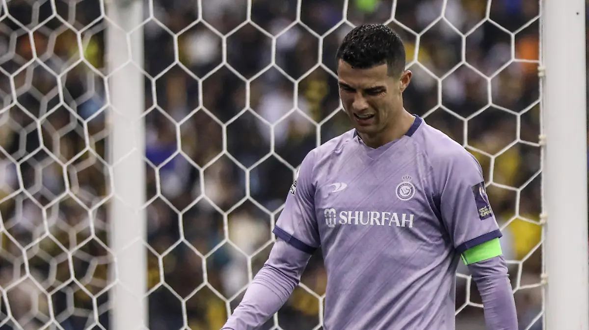 RIYADH, SAUDI ARABIA - JANUARY 26: Cristiano Ronaldo of Al Nassr gestures during the Saudi Super Cup Semi-Final football match between Al Ittihad and Al Nassr at King Fahd International Stadium in Riyadh, Saudi Arabia on January 26, 2023. Noor Abdelfatah / Anadolu Agency