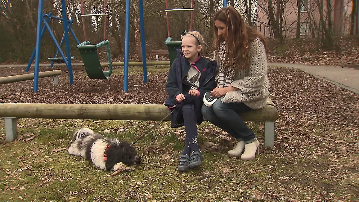Ein Kinderarzt auf vier Pfoten Dr. Leo ist ein sehr flauschiger Therapeut