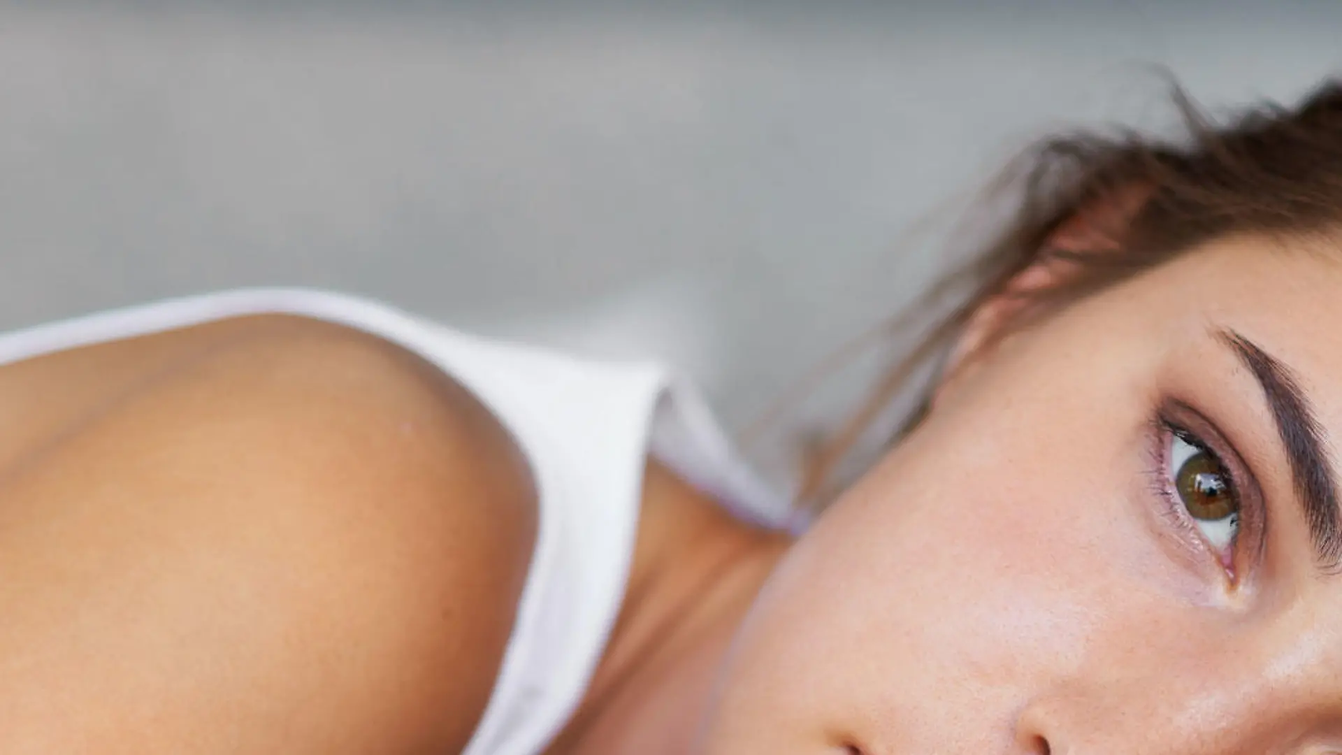 Augenringe, Eyes, Augen, Müde, traurig, Frau, Bett,