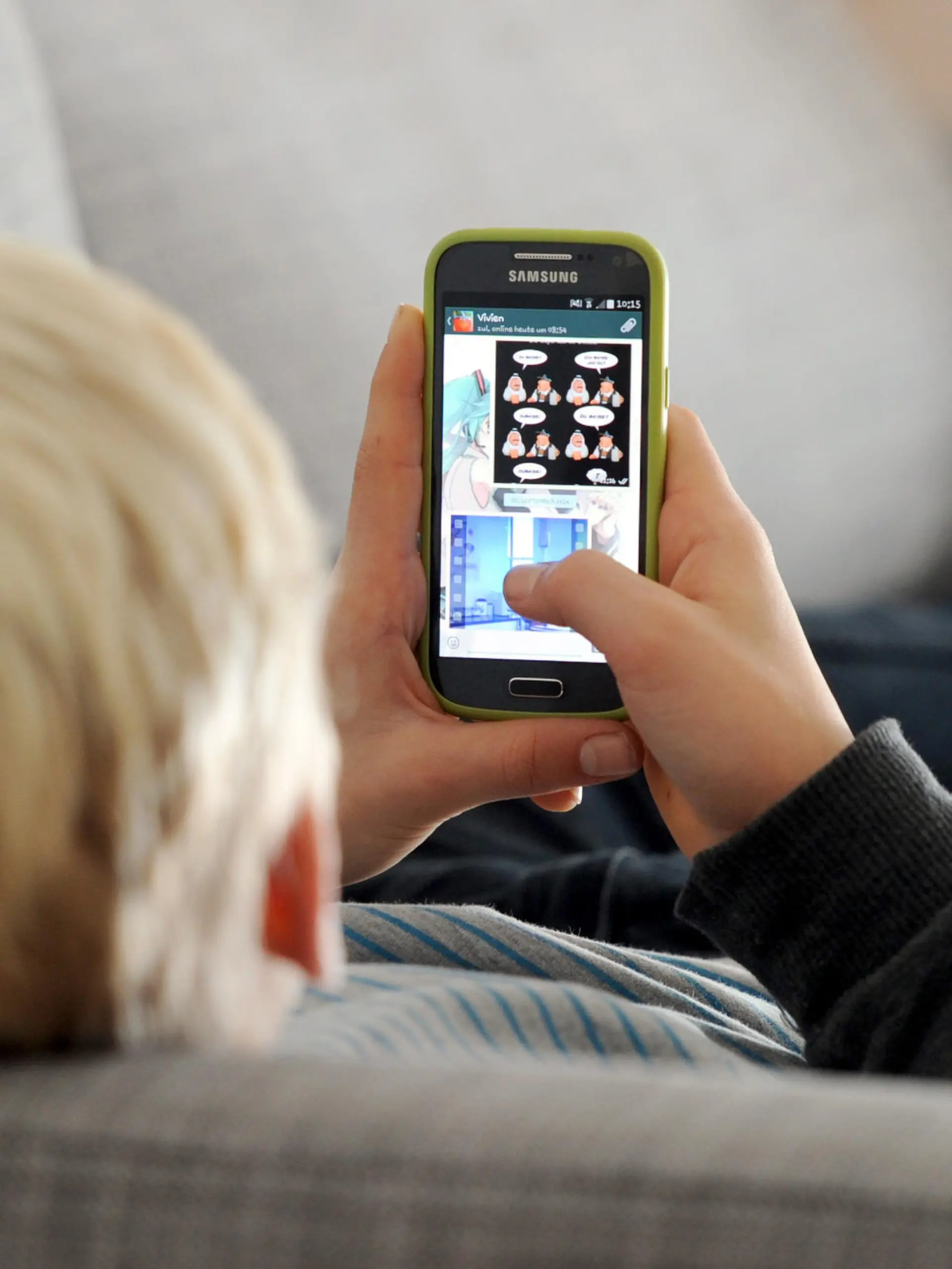 Bild zu: "Was machen Jugendliche eigentlich mit ihrem Smartphone?"