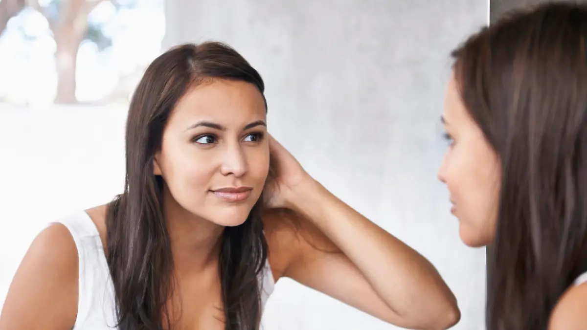 Nie wieder geschwollene Augen: So geht's Wenn du am Morgen die Augen kaum aufbekommst