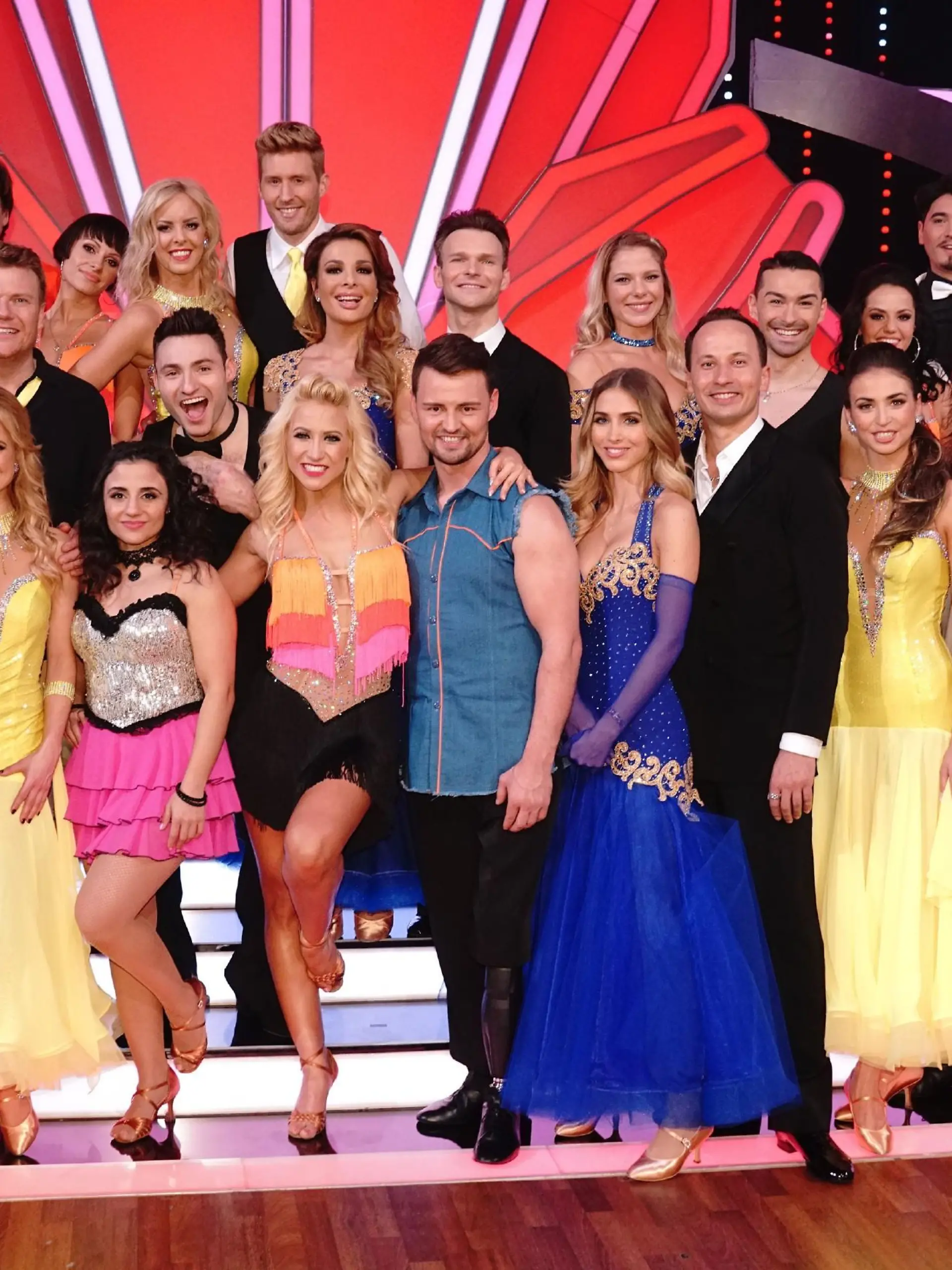 Mit diesen Paaren startet am 17. März 2017 die Jubiläumsstaffel von "Let's Dance". 