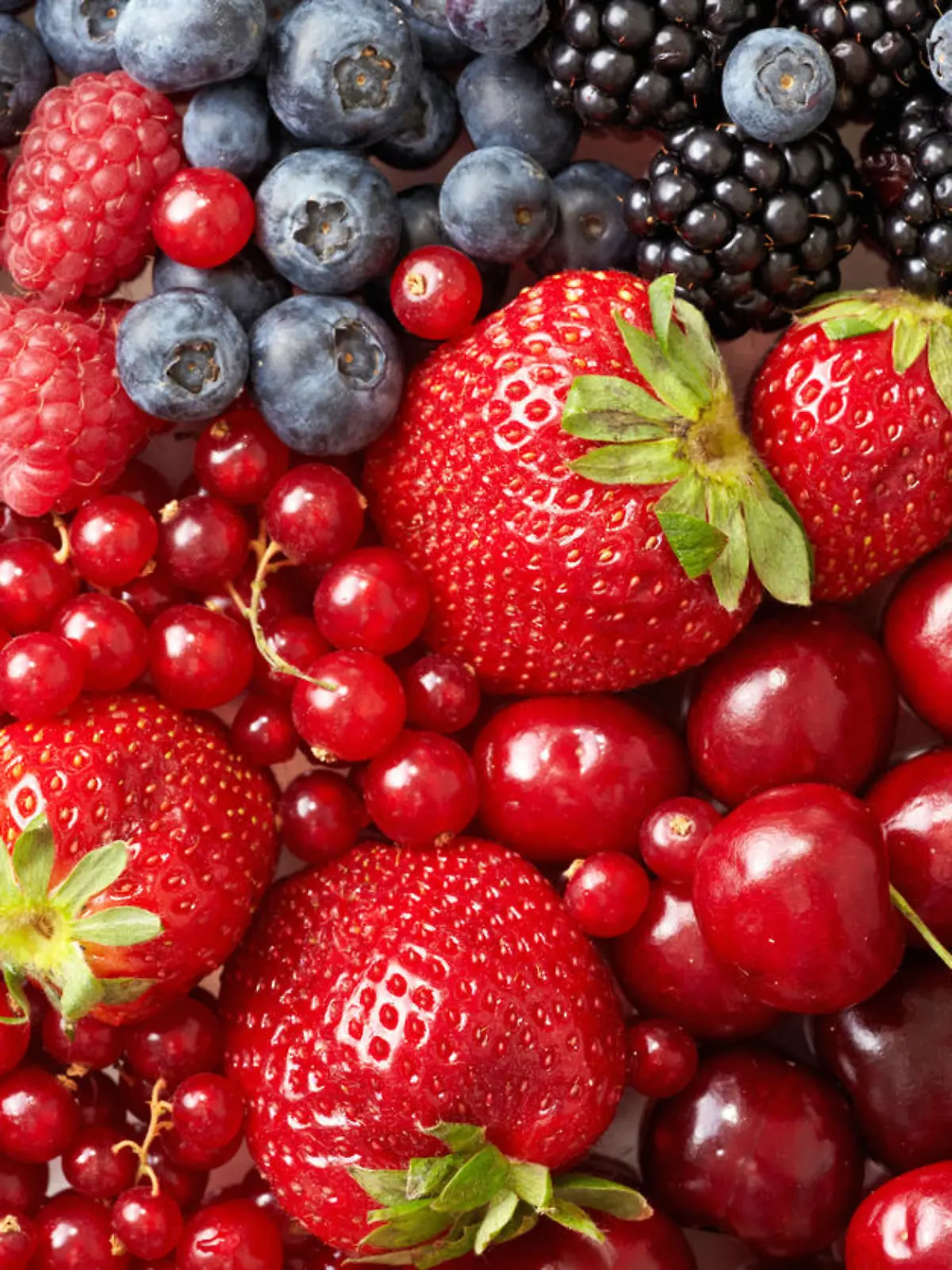 Rote Beeren enthalten gesunde Antioxidantien.