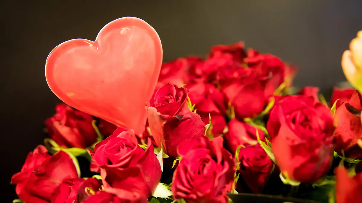Welcher Mann weiß wirklich, was seine Frau sich wünscht? Valentinstagscheck für Paare