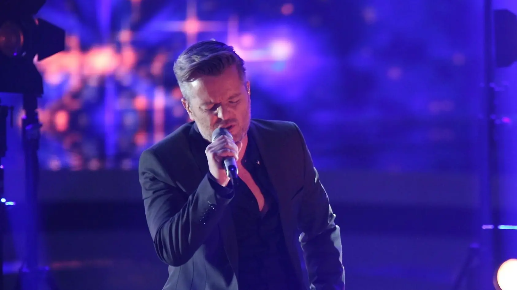 IT TAKES 2 Finla 16.jpg