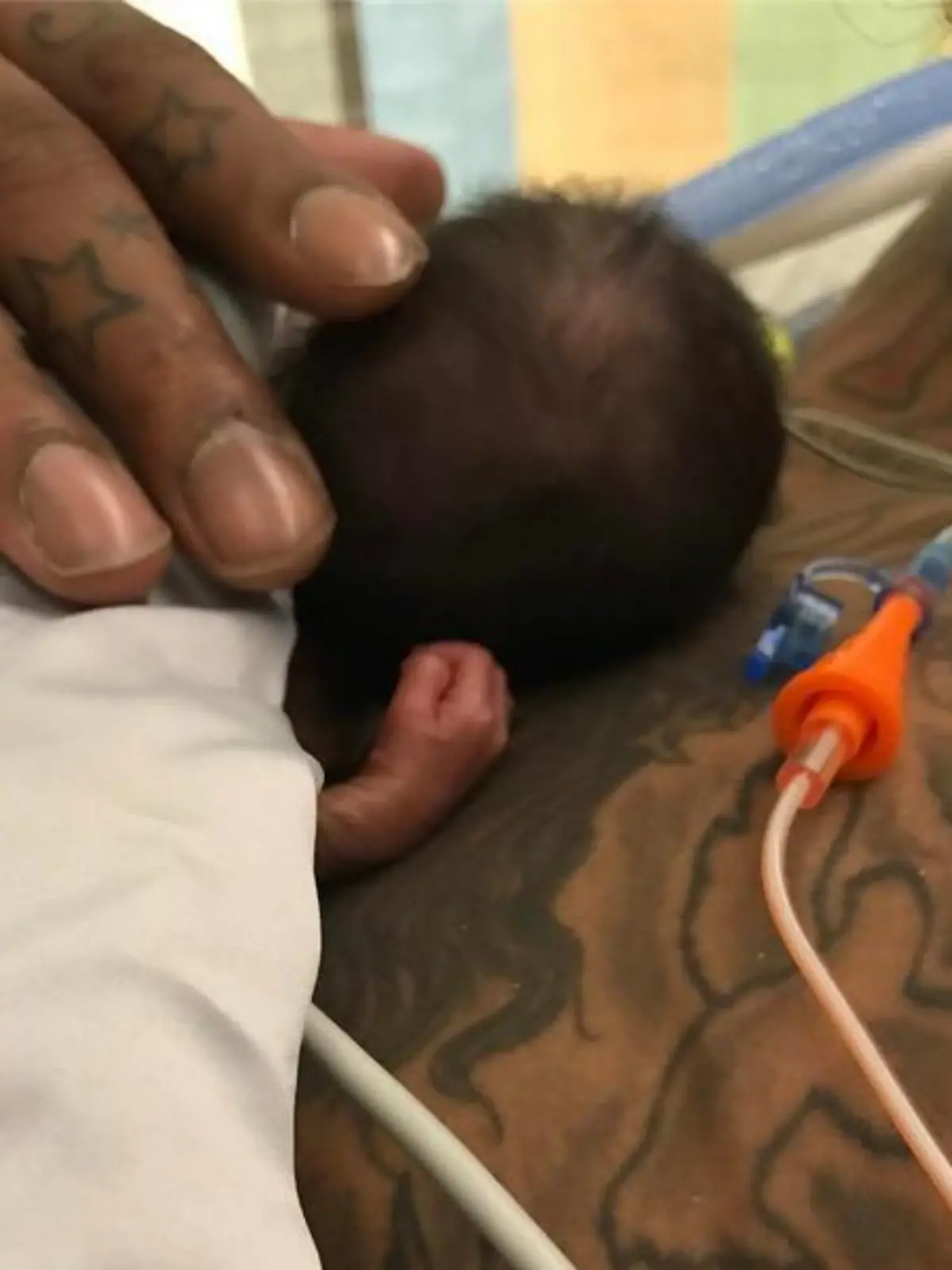 Die Tochter von Basketballstar J.R. Smith kam fünf Monate zu früh zur Welt.