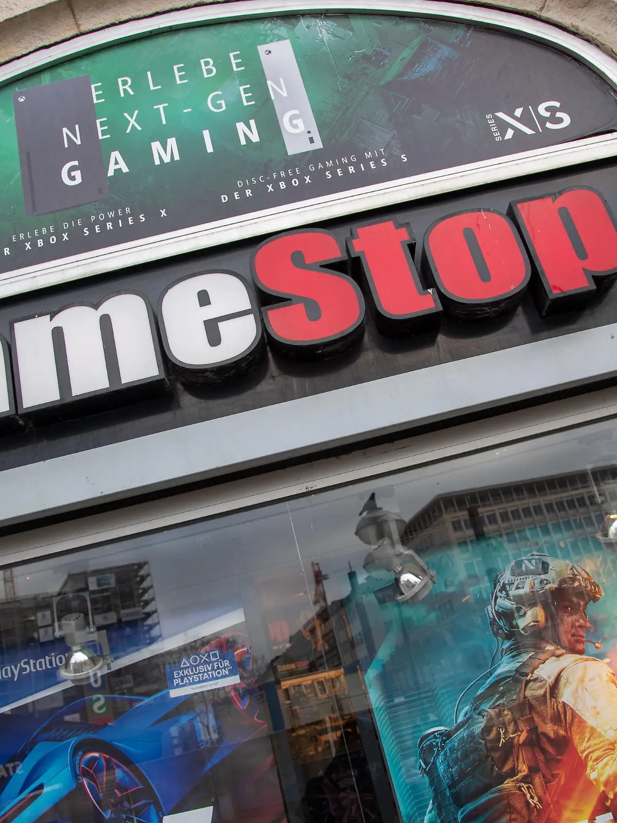 GameStop branch. People go shopping with black friday and christmas sales in Munich, Germany on November 23, 2021. (Photo by Alexander Pohl/NurPhoto)