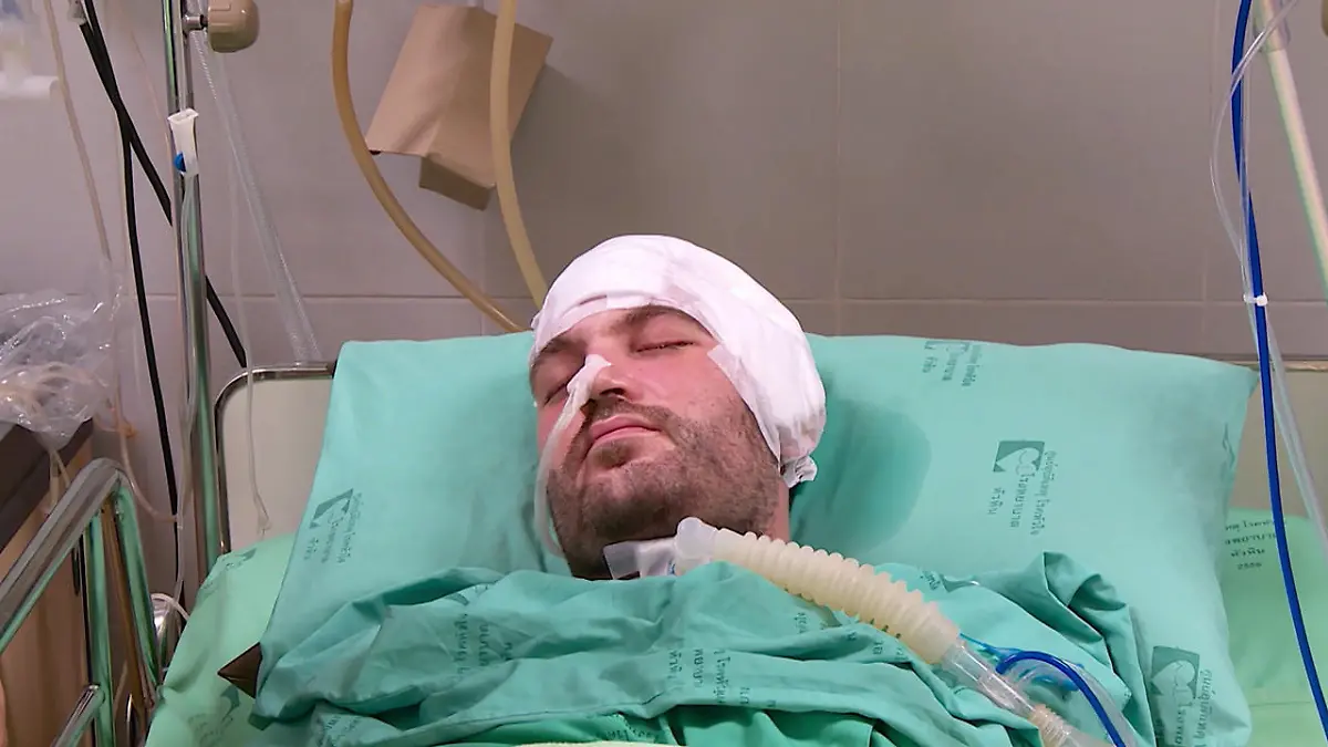 Endlich ist Michael wieder in Deutschland Nach Koma in Thailand