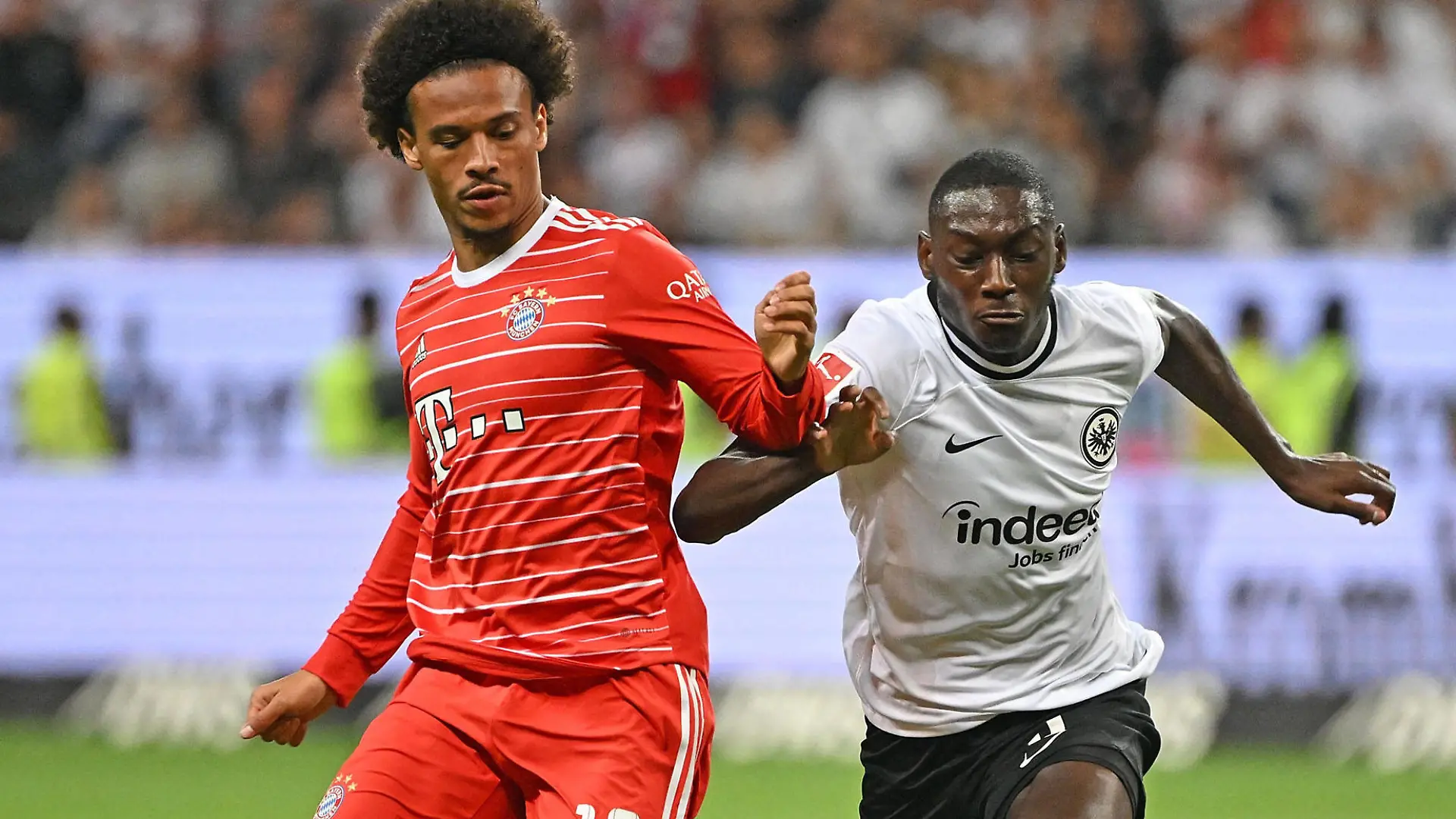 05.08.2022, xjhx, Fussball 1.Bundesliga, Eintracht Frankfurt - FC Bayern München emspor, v.l. Zweikampf, Aktion, action, battle for the ball Leroy Sane FC Bayern Muenchen Dayot Upamecano FC Bayern Muenchen Randal Kolo Muani Eintracht Frankfurt DFL/DFB REGULATIONS PROHIBIT ANY USE OF PHOTOGRAPHS as IMAGE SEQUENCES and/or QUASI-VIDEO Frankfurt am Main *** 05 08 2022, xjhx, football 1 Bundesliga, Eintracht Frankfurt FC Bayern München emspor, v l duel, action, battle for the ball Leroy Sane FC Bayern Muenchen Dayot Upamecano FC Bayern Muenchen Randal Kolo Muani Eintracht Frankfurt DFL DFB REGULATIONS PROHIBIT ANY USE OF PHOTOGRAPHS as IMAGE SEQUENCES and or QUASI VIDEO Frankfurt am Main