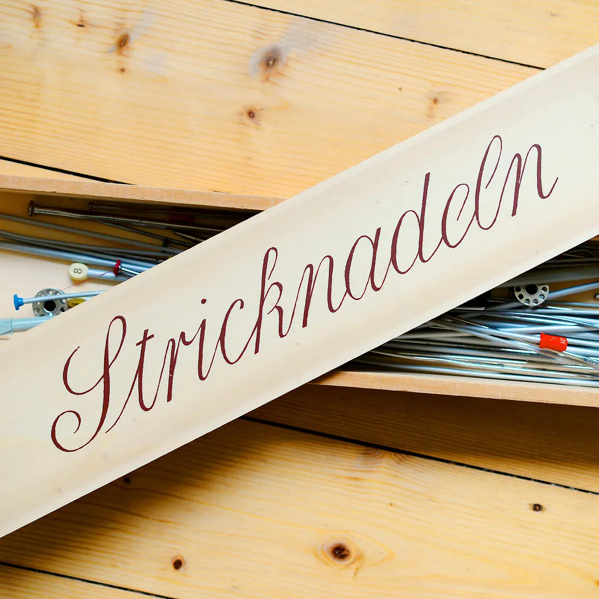 Logo von Schnellstricknadeln