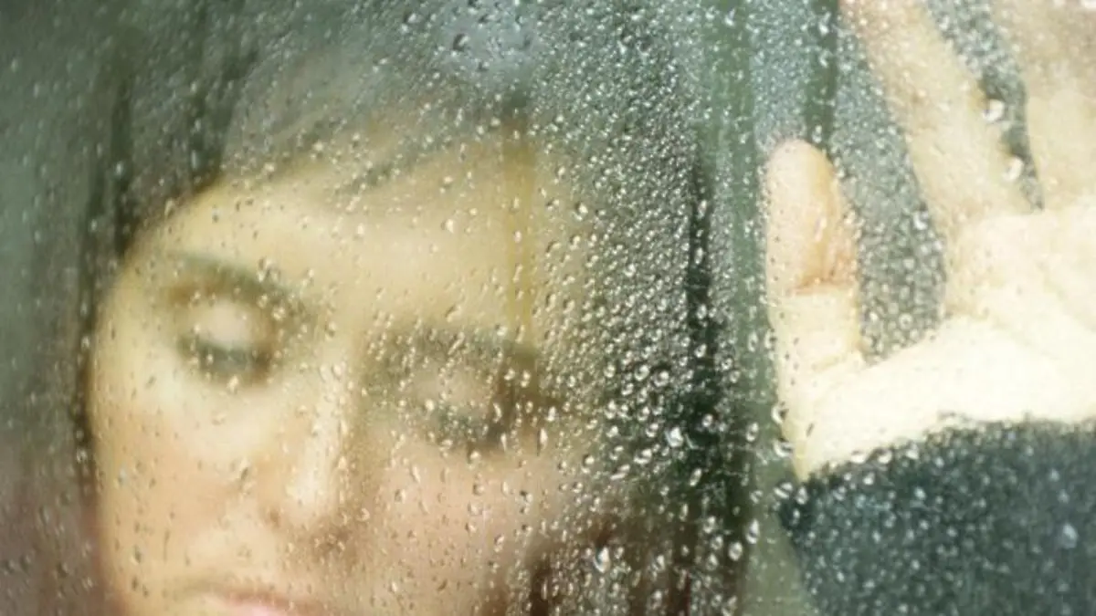 Freunde und Angehörige sollten Betroffene in psychischen Krisen nicht allein lassen. Foto: Diagentur