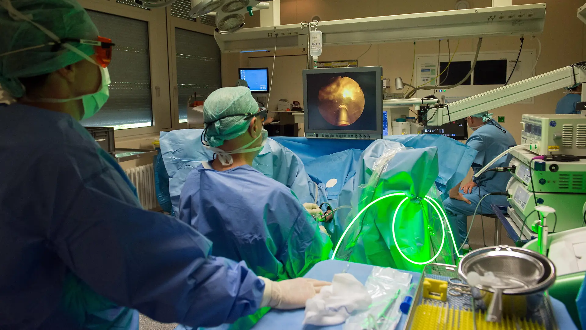 Greenlight Laser Vaporisation als besonders schonendes OP-Verfahren zur endoskopische Behandlung der gutartigen Prostatavergrößerung im Werner-Forßmann-Krankenhaus Eberswalde. Foto: Hans Wiedl | Verwendung weltweit