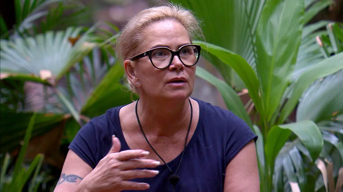 ACHTUNG: SPERRFRIST FÜR ALLE MEDIEN BIS FREITAG, 27.01.2023, 23:45 UHR !!! Tag 15 im Camp. Der Streit zwischen Lucas, Gigi und Papis schwebt weiterhin über dem Camp. Am Morgen nimmt sich Claudia Effenberg direkt Lucas zur Seite.
Die Verwendung des sendungsbezogenen Materials ist nur mit dem Hinweis und Verlinkung auf RTL+ gestattet.