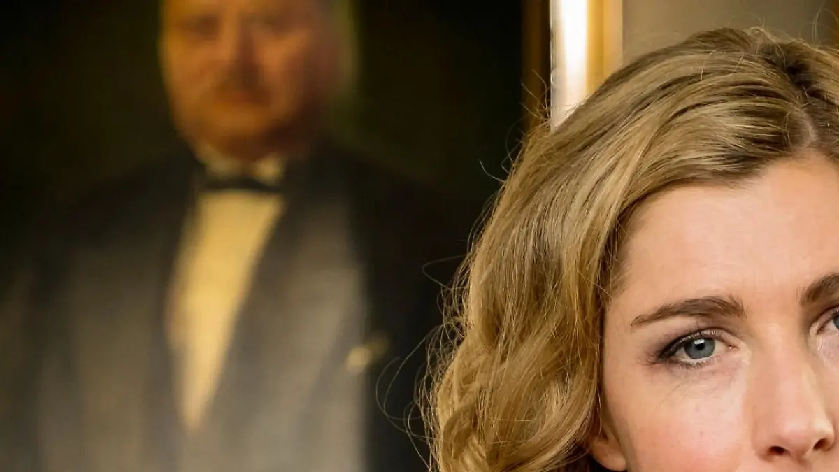 Cornelia Holtkamp (Brigitte Zeh)