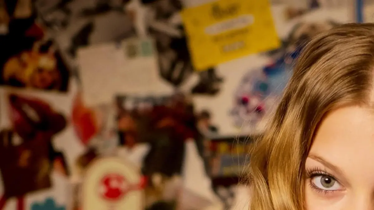 Leah Holtkamp (Charlotte Krause)