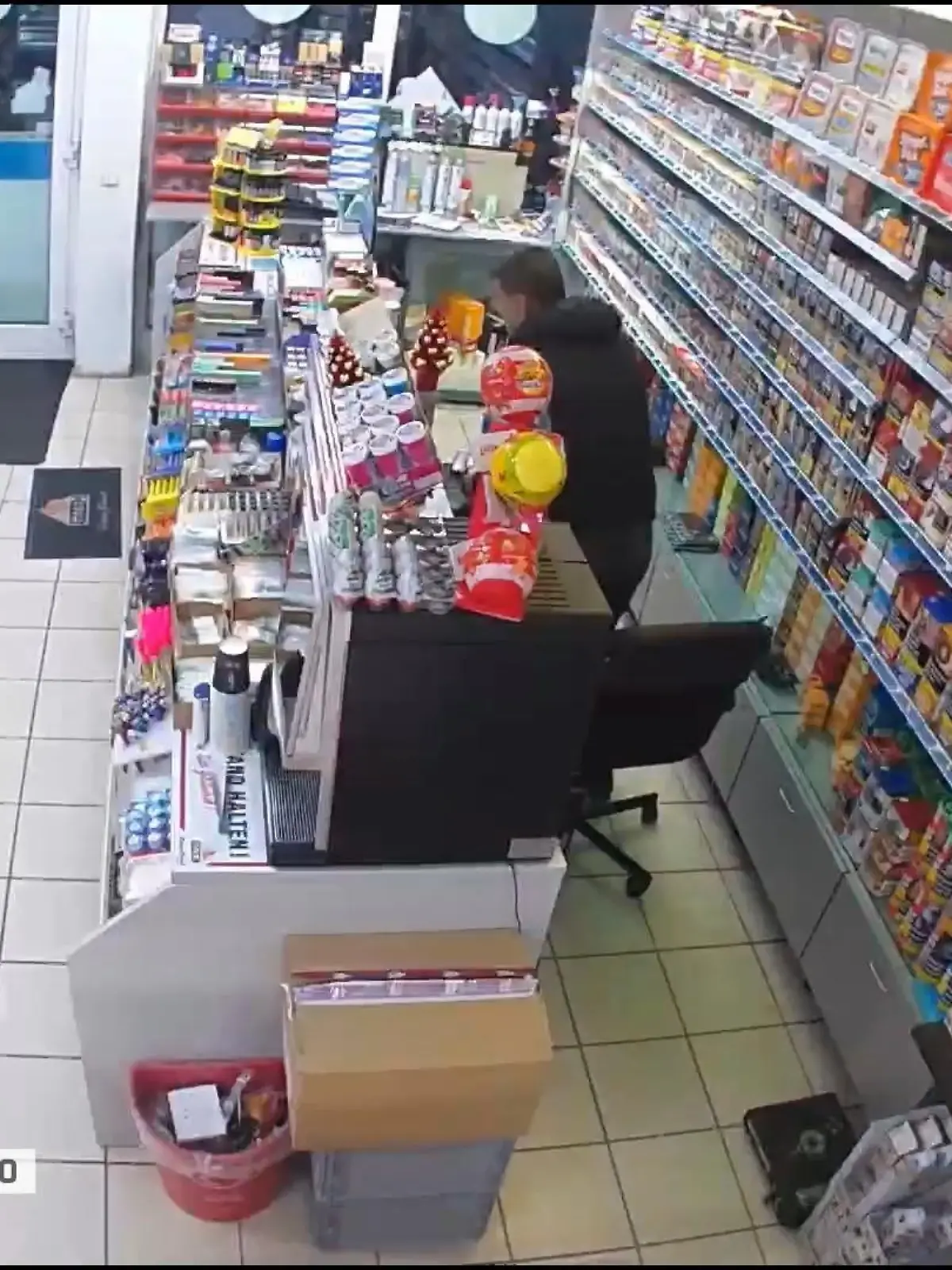 Bild zu: "Kiosküberfall geht schief"
