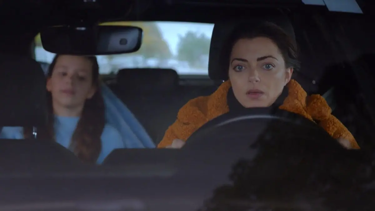 Emily mit Kate im Auto - was bedeutet das? GZSZ-Wochenvorschau Teil 1
