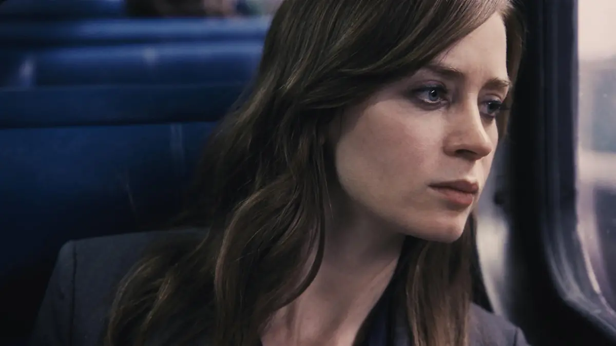 Emily Blunt spielt in 'Girl on the Train' die alkoholsüchtige Rachel - Foto: Constantin