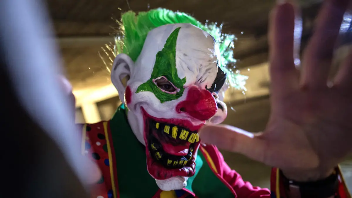RTL-Experte: Richtig verhalten im Clowns-Chaos Horror-Clowns verbreiten Angst und Schrecken