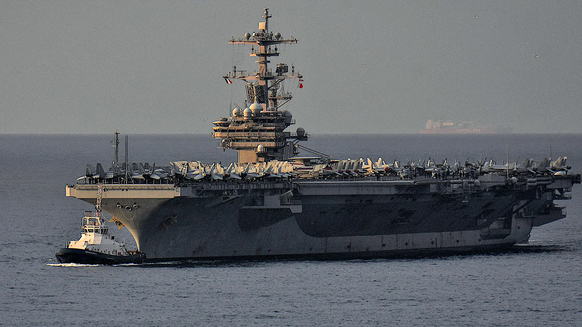 December 29, 2022, Marseille, France: The aircraft carrier USS George H. W. Bush arrives in the French Mediterranean port of Marseille. (Credit Image: © Gerard Bottino/SOPA Images via ZUMA Press Wire) / action press