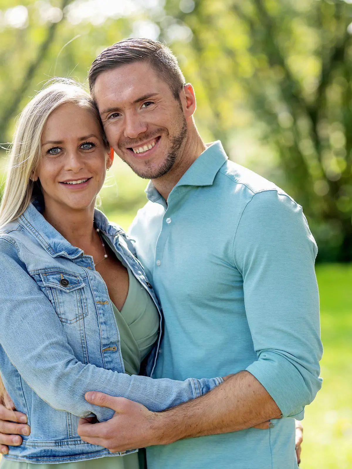Wir schauen erneut u.a. bei Mutterkuhhalter Nils (33) aus Hessen und Vanessa (34, Steuerfachangestellte) vorbei, um zu erfahren, wie der Stand bei Nils und Vanessa ist. (Archivbild)

+++ Die Verwendung des sendungsbezogenen Materials ist nur mit dem Hinweis und Verlinkung auf RTL+ gestattet. +++