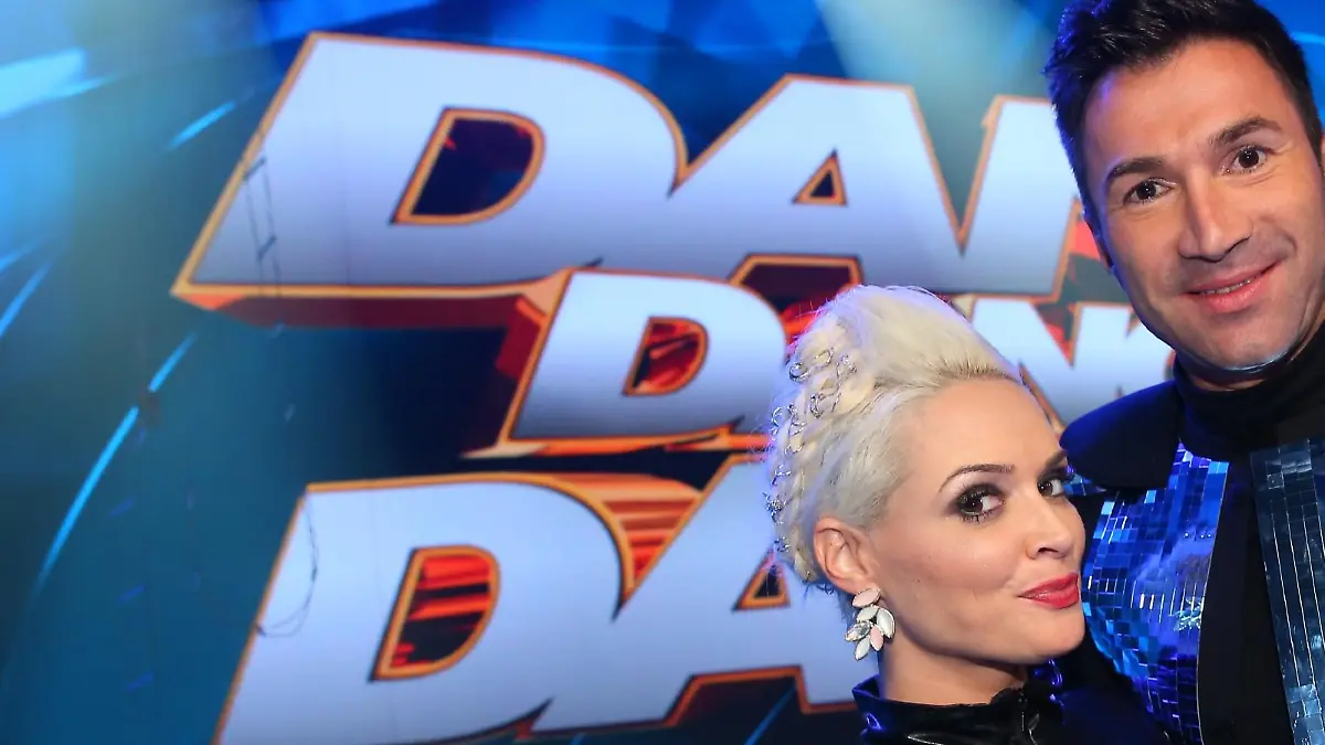 Reality-Star Daniela Katzenberger und ihr Ehemann, Sänger Lucas Cordalis, kämpfen im Team um den Titel "Dance Dance Dance"-Star 2016.
