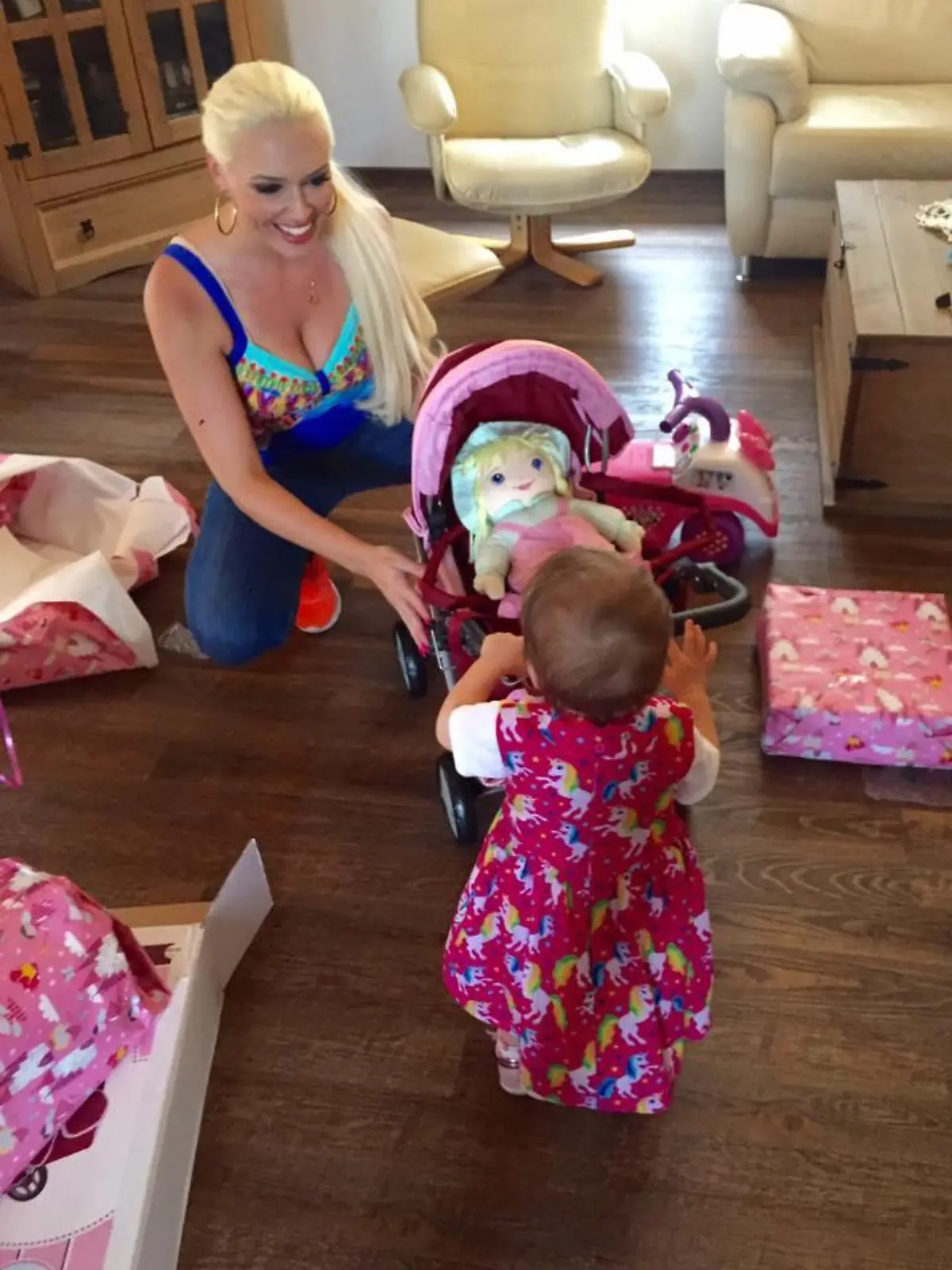 Facebook Daniela Katzenberger Tochter Sophia 02.jpg
