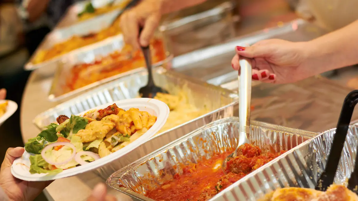 Catering Buffet. Horizontal Shot.http://i1100.photobucket.com/albums/g409/matthewennisphotography/FoodBanner123.jpg