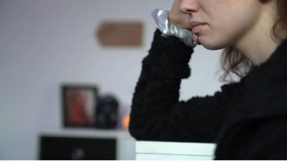 Janina (14) spricht über brutalen Angriff: Falsche Instagram-Freundinnen schlugen sie zusammen