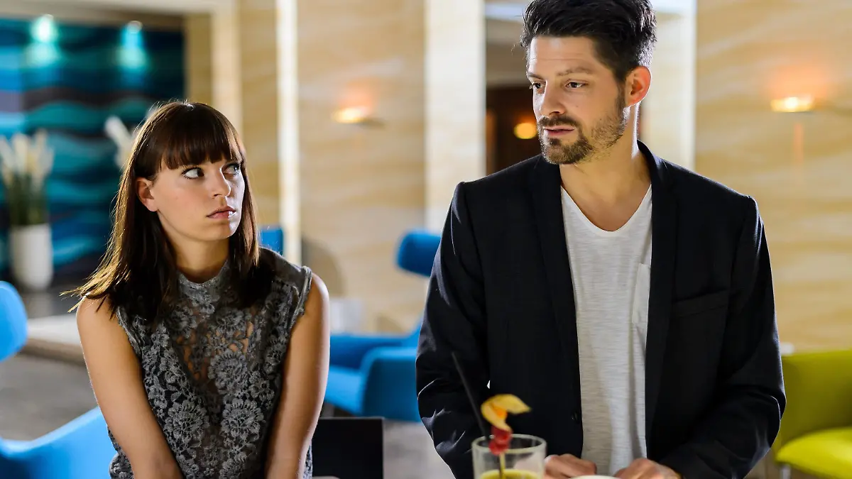Michelle (Franziska Benz) beschließt, Vincent (Daniel Buder) eine Chance zu geben.