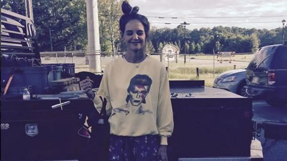 Katie Holmes präsentiert sich ihren Fans ganz leger