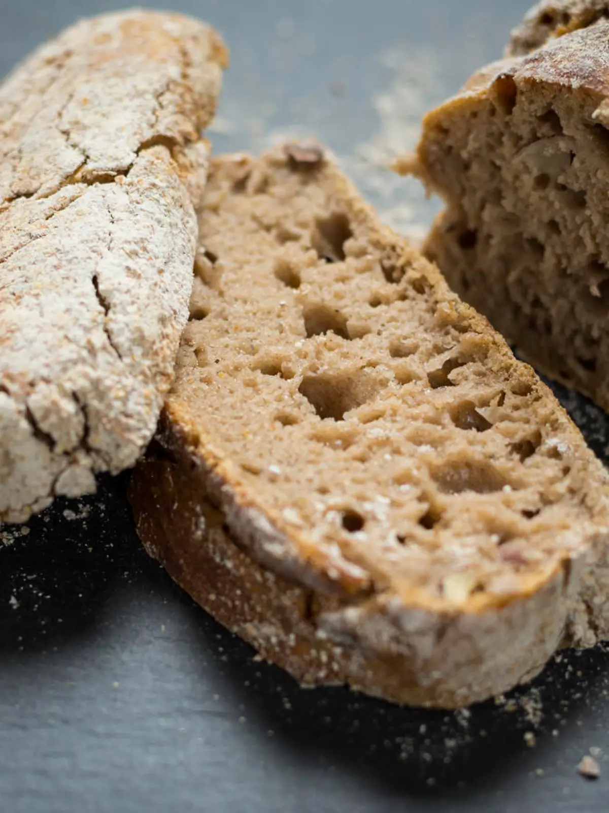 Bild zu: "Der Brot-Blähbauch kommt nicht durch Weizen!"