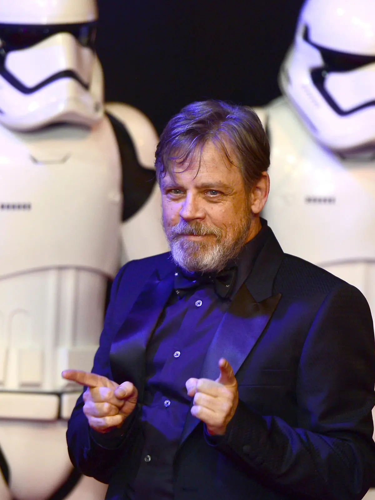 Star Wars: The Force Awakens European Premiere - London. Mark Hamill arriving to the Star Wars: The Force Awakens European Premiere held in Leicester Square, London. PRESS ASSOCIATION Photo. See PA story SHOWBIZ StarWars. Picture date: Wednesday December 16, 2015. Photo credit should read: Anthony Devlin/PA Wire  URN:25056990 |