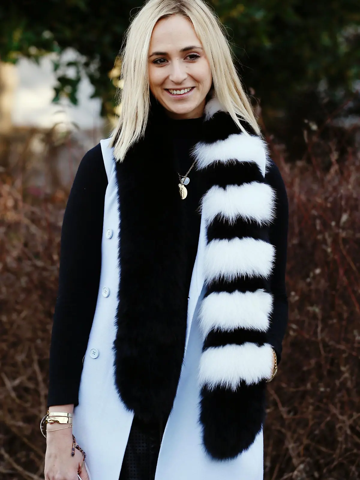 German Princess Elisabeth Von Thurn Und Taxis poses during the photocall before the Christian Dior show during the 2016 spring/summer Haute Couture collection fashion presentation on January 25, 2016 in Paris.  AFP PHOTO / PATRICK KOVARIK / AFP / PATRICK KOVARIK        (Photo credit should read PATRICK KOVARIK/AFP/Getty Images)
