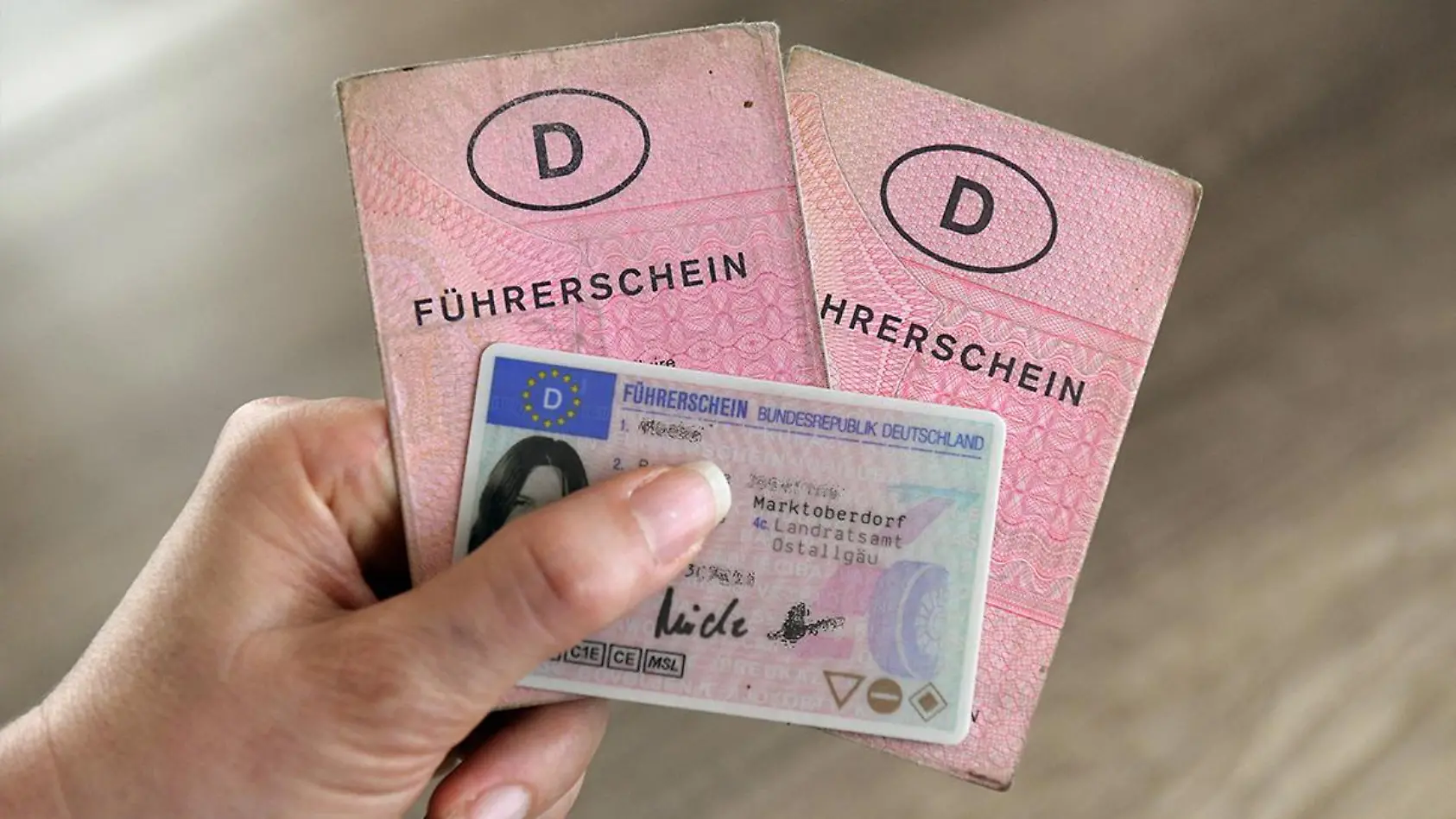 Millionen Führerscheine bald ungültig