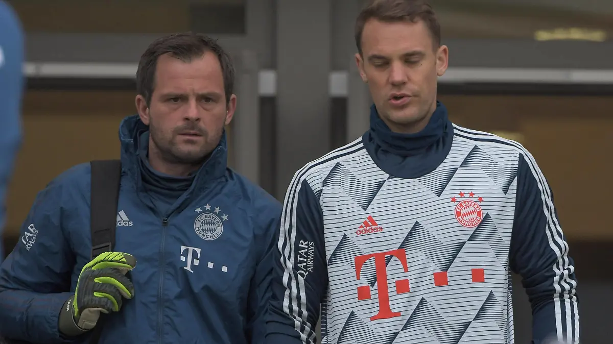  v-l-n-r Torwarttrainer Toni Tapalovic FC Bayern Muenchen, Torwart Manuel Neuer FC Bayern Muenchen 1, Torwart Sven Ulreich FC Bayern Muenchen 26, 1.FC Nuernberg - FC Bayern Muenchen, Fussball,Testspiel, Deutsche Fussball Liga, 11.01.2020 Nuernberg Bayern Deutschland *** v l n r r Goalkeeper Coach Toni Tapalovic FC Bayern Muenchen , Goalkeeper Manuel Neuer FC Bayern Muenchen 1 , Goalkeeper Sven Ulreich FC Bayern Muenchen 26 , 1 FC Nuernberg FC Bayern Muenchen, Soccer, Test match, German Soccer League, 11 01 2020 Nuernberg Bayern Deutschland Copyright: xkolbert-press/BurghardxSchreyerx