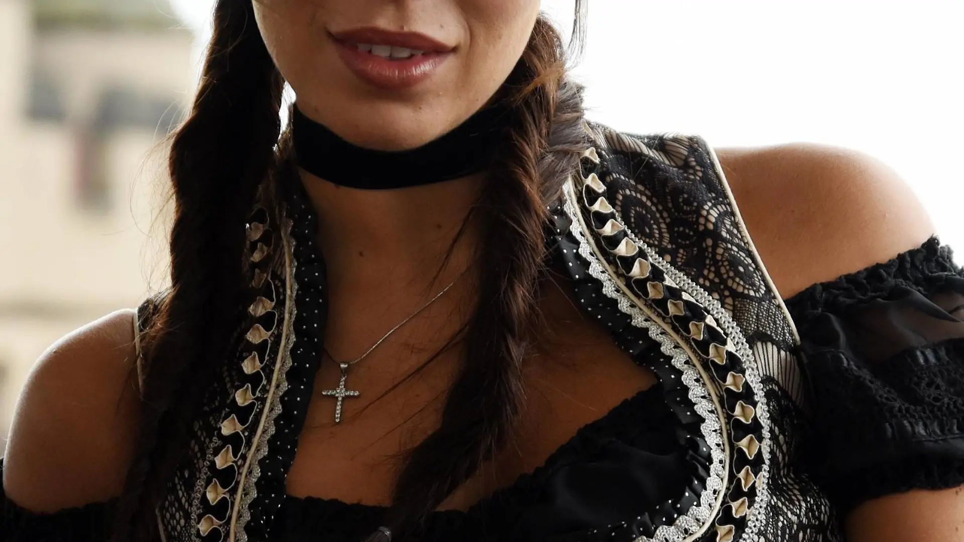 14.06.2016 Frankfurt am Main Pressekonferenz Frankfurter Oktoberfest 2016 im Dirndl It-Girl , Ex-Spielerfrau, Model und Schauspielerin Liliana Nova (Kristina Liliana Matthäus) ist das Gesicht und die Botschafterin des Frankfurter Oktoberfestes 2016 im Hintergrund der Eschersheimer Turm14 06 2016 Frankfurt at Main Press conference Frankfurt Oktoberfest 2016 in Dirndl IT Girl Ex Players woman Model and Actress Liliana Nova Kristina Liliana Matthew is the Face and the Ambassador the Frankfurt Oktoberfest 2016 in Background the Eschersheimer Tower