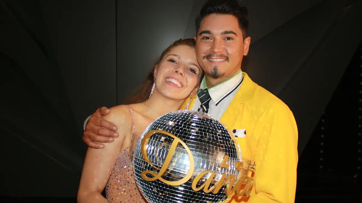 Lets Dance Victoria Swarovski VIPde