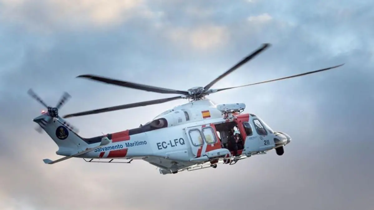 dpatopbilder - HANDOUT - 29.08.2023, Spanien, Palma de Mallorca: Die spanische Seenotrettung hat mit Schiffen und Hubschraubern die Suche nach zwei deutschen Seglern auf dem Segelboot «Makan Angin» vor Mallorca fortgesetzt. Bisher habe man keine Spur der neun Meter langen Jacht und ihrer beiden Besatzungsmitglieder entdecken können. (zu dpa "Suche nach vermissten deutschen Seglern vor Mallorca fortgesetzt") Foto: Salvamento Maritimo/dpa - ACHTUNG: Nur zur redaktionellen Verwendung im Zusammenhang mit der aktuellen Berichterstattung und nur mit vollständiger Nennung des vorstehenden Credits +++ dpa-Bildfunk +++