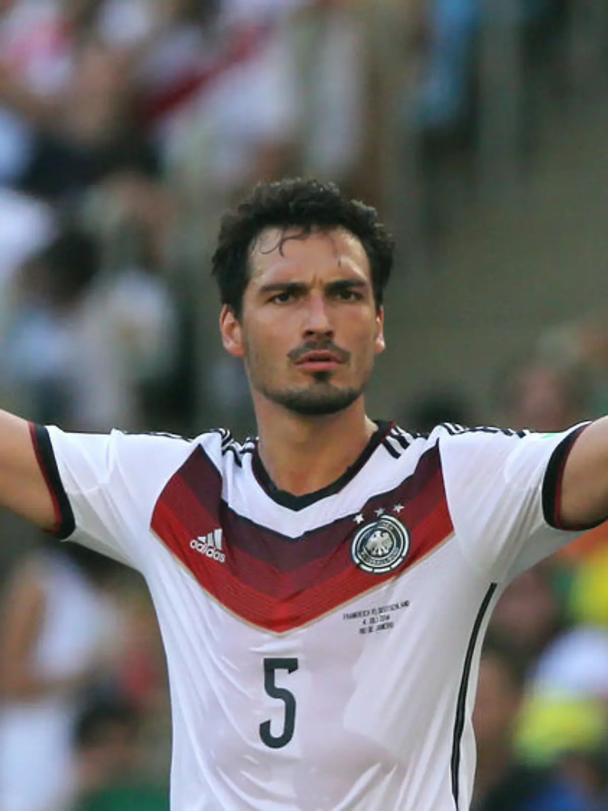 Mats Hummels im Trikot der deutschen Fußballnationalmannschaft